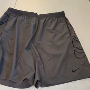 Nike Men's Athletic Shorts in Gray